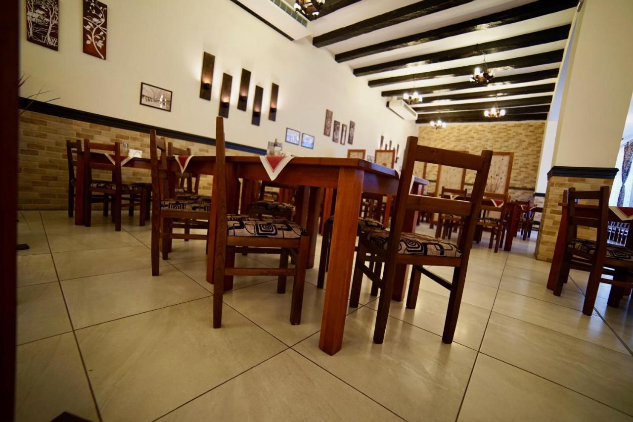 Pensiunea Rustic Hunedoara Exterior foto